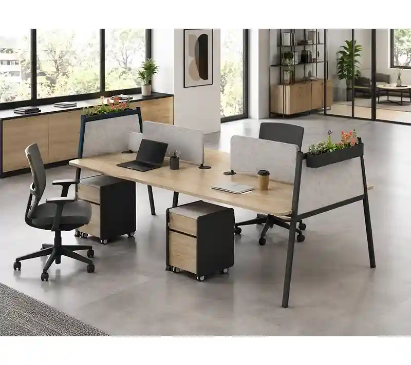 Planter Workstation